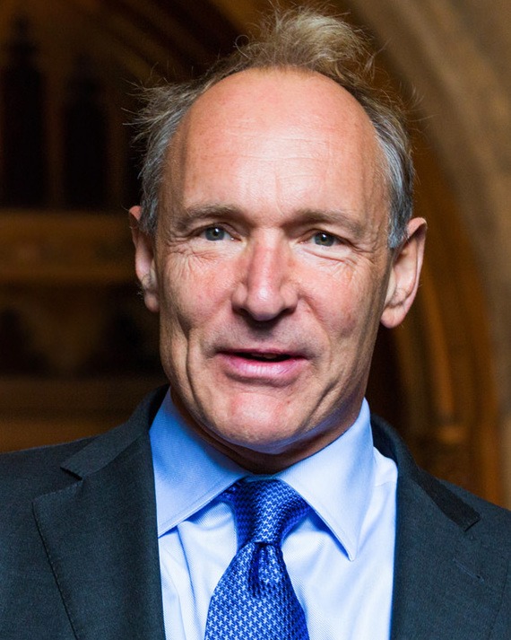 Quel momento in cui Tim Berners-Lee si mette a costruire una internet decentralizzata