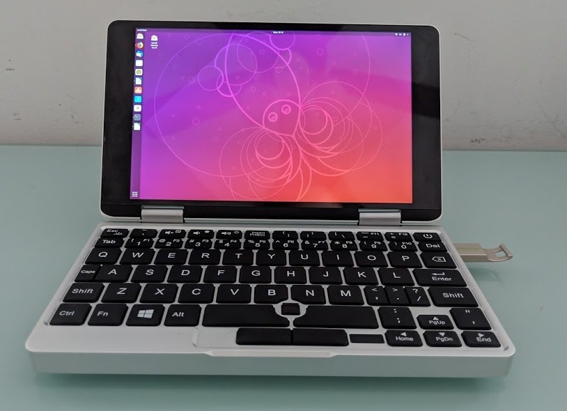OneMix 2S Yoga: mini laptop, tablet e supporta Linux